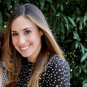 Meet your Posher, Dana